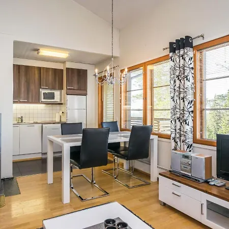 Kesae-iikka C6 By Interhome